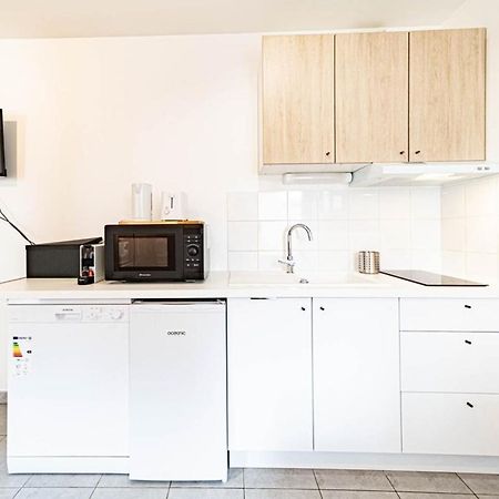 Le Petit Montel- Studio Avec Garage-Metro Valmy ลียง ภายนอก รูปภาพ